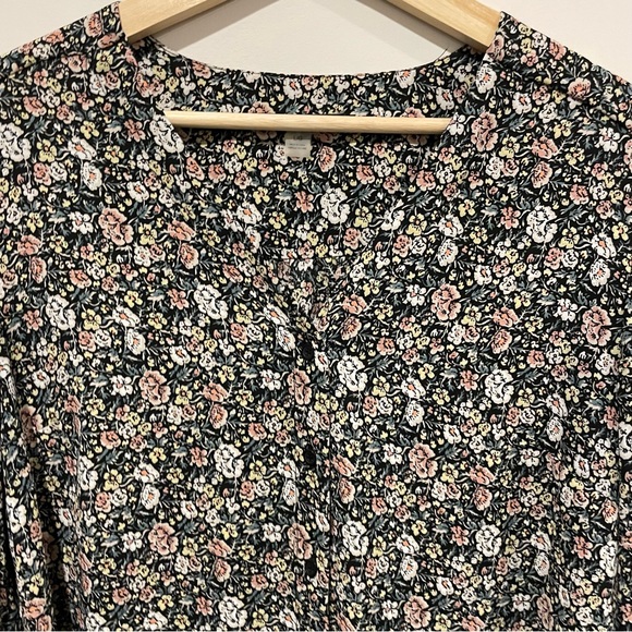 Floral Blouse - Picture 3 of 4